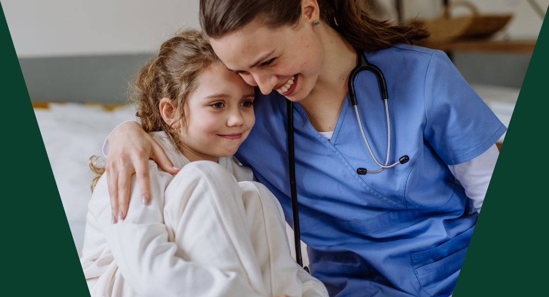 Enfermera con niña